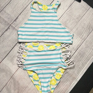 Women's Cupshe Lemon Striped Swim Suit Size Medium